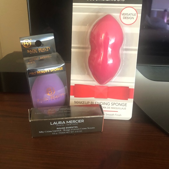 ❌SOLD❌Laura Mercier Lipstick - Picture 3 of 5